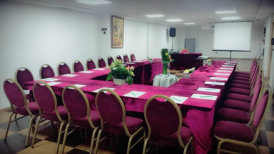 Hotel Oum Palace &