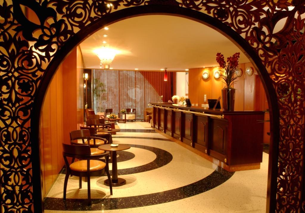 Oum Palace & Hotel Casablanca