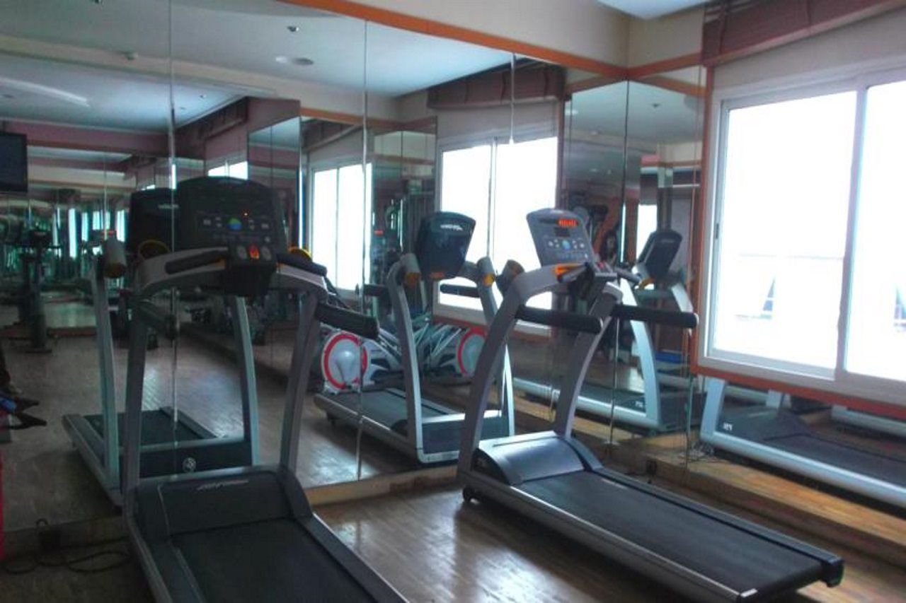 Oum Palace & Hotel 4*