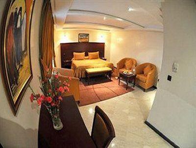 Hotel Oum Palace & Casablanca