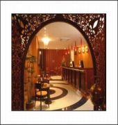 Oum Palace & Hotel 4*