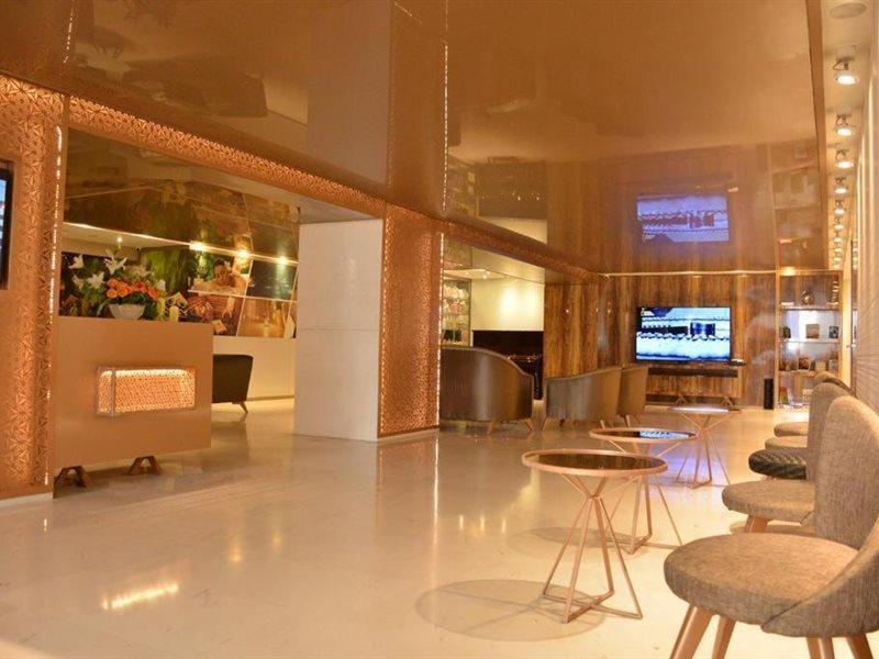 Oum Palace & 4* Casablanca