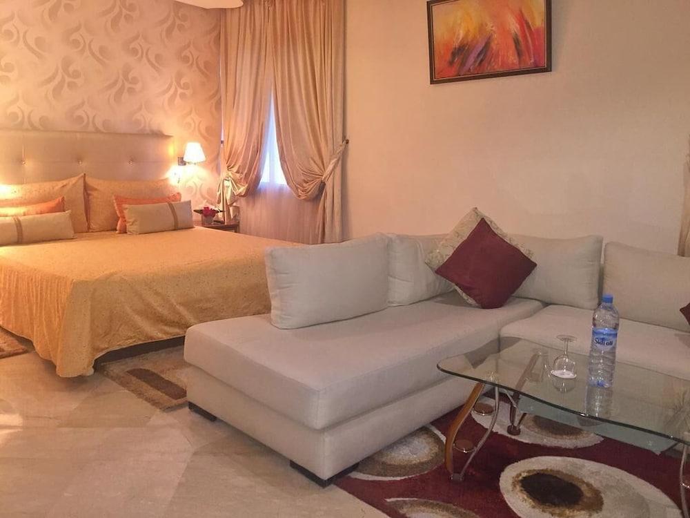 Oum Palace & 4* Casablanca